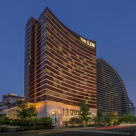 The Lin Hotel Тайджун Екстериор снимка The Lin