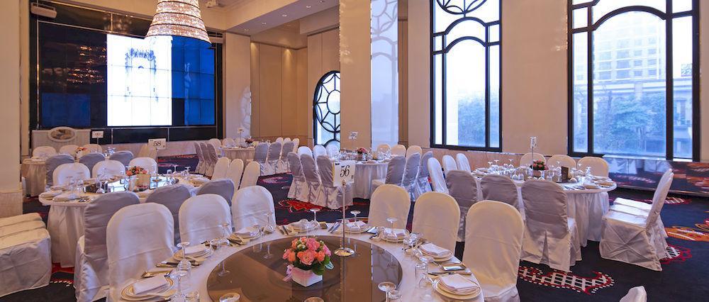 The Lin Hotel Тайджун Екстериор снимка The ballroom