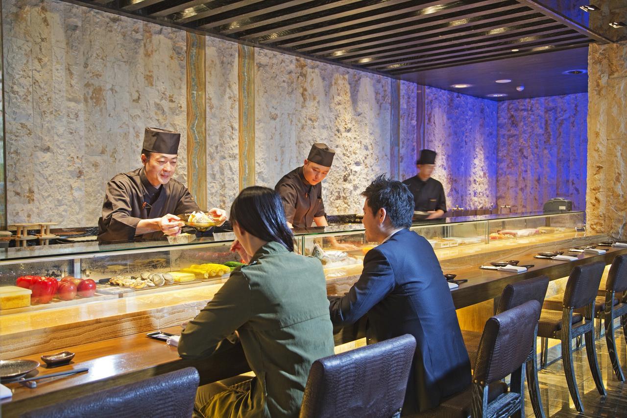 The Lin Hotel Тайджун Екстериор снимка Sushi restaurant in Seoul, South Korea
