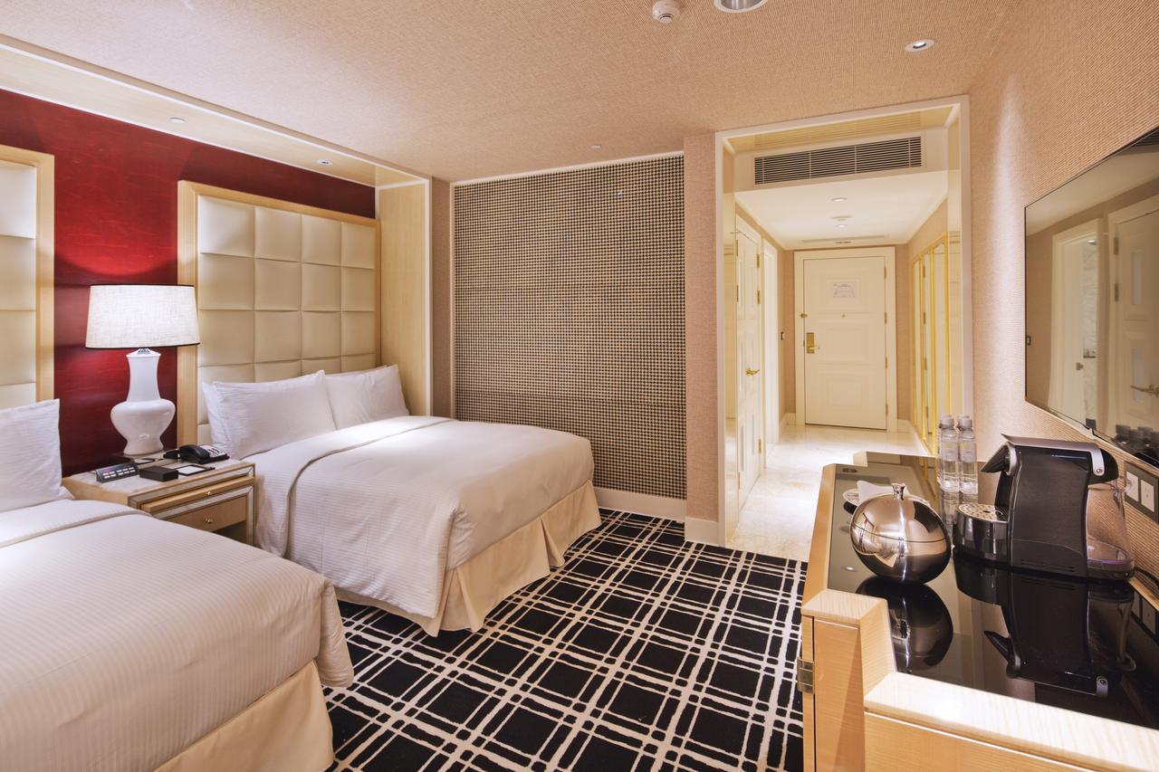 The Lin Hotel Тайджун Екстериор снимка Deluxe Room